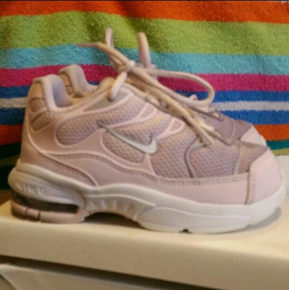 toddler girl air max plus